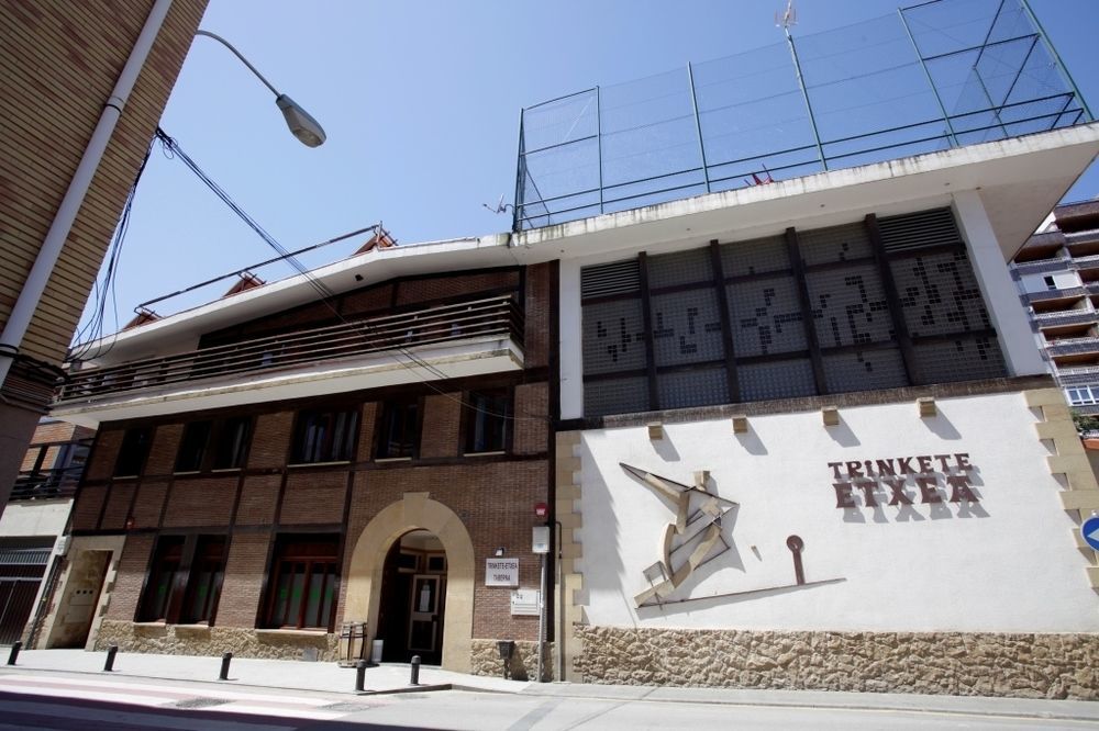 Albergue Trinkete Etxea Lekeitio Exterior photo